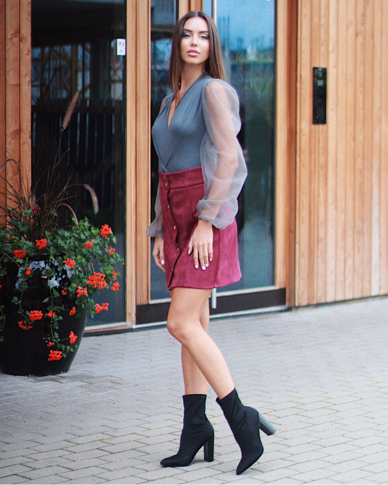 GREY BODY WITH LONG MESH SLEEVES