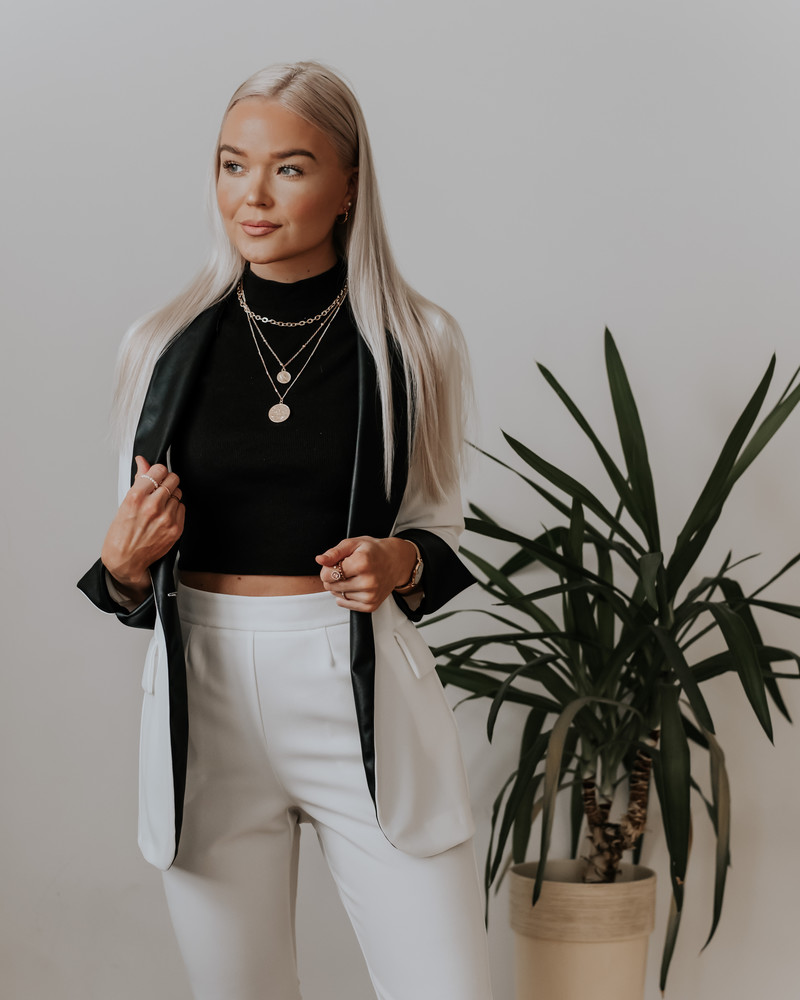 ELEGANT JACKET WHITE BLACK