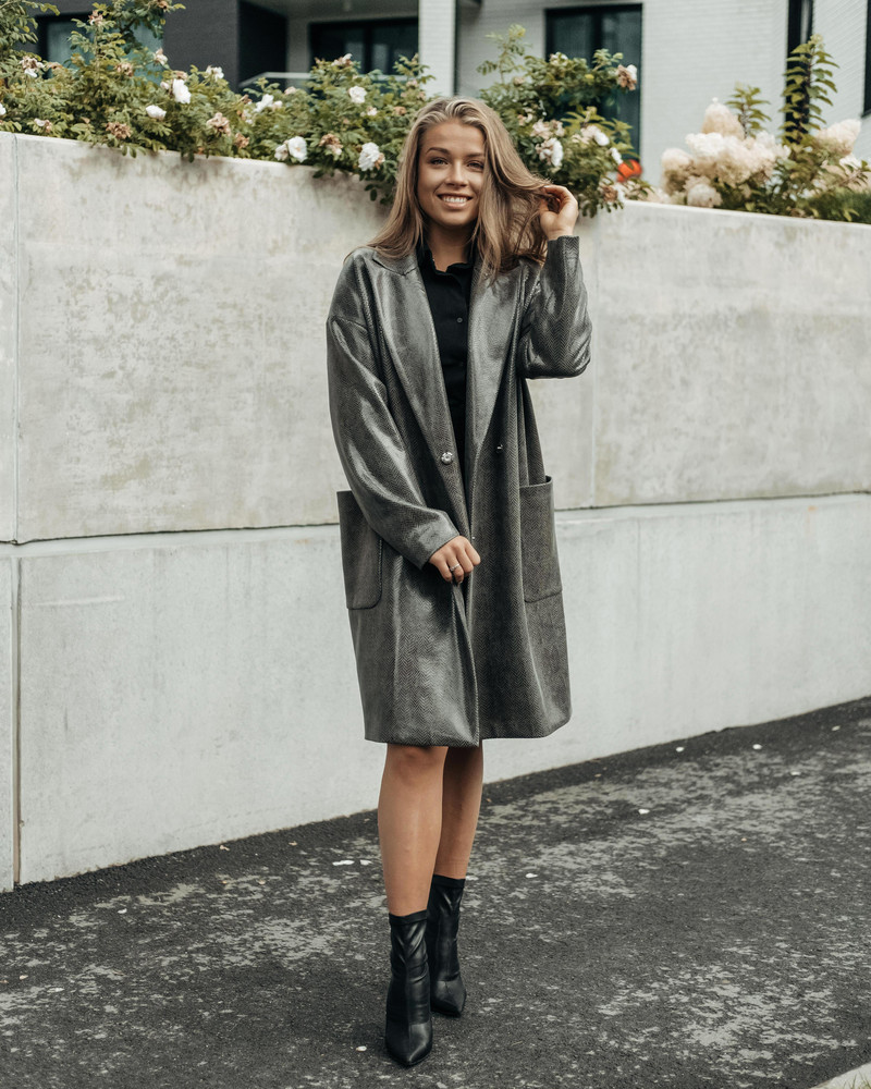 SNAKE LEATHER COAT DARK GREEN