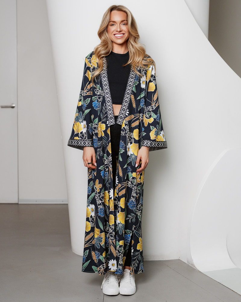 CORNFLOWER FLYAWAY KIMONO BLACK
