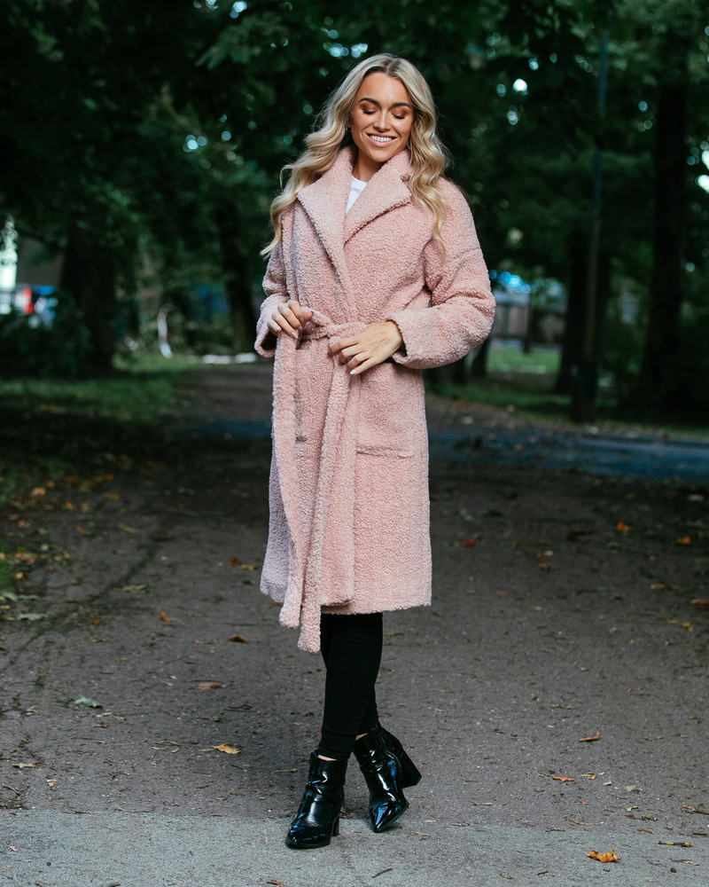PASTEL PINK FURRY DREAMY COAT
