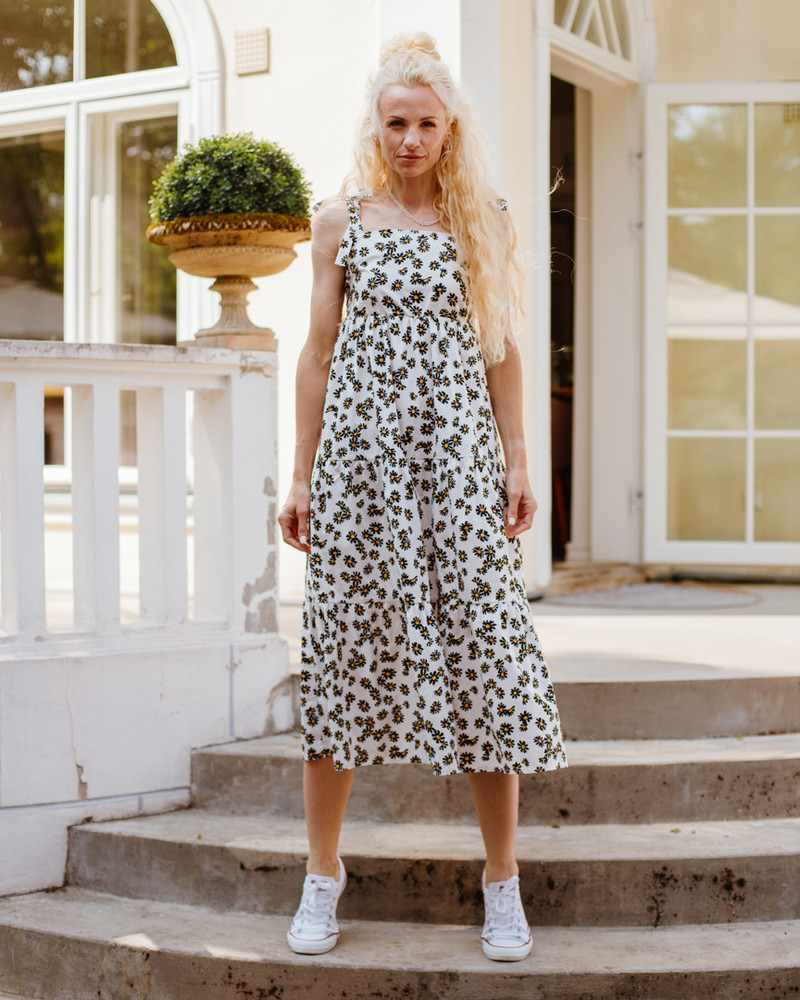 DAISY KNOT MIDI DRESS WHITE