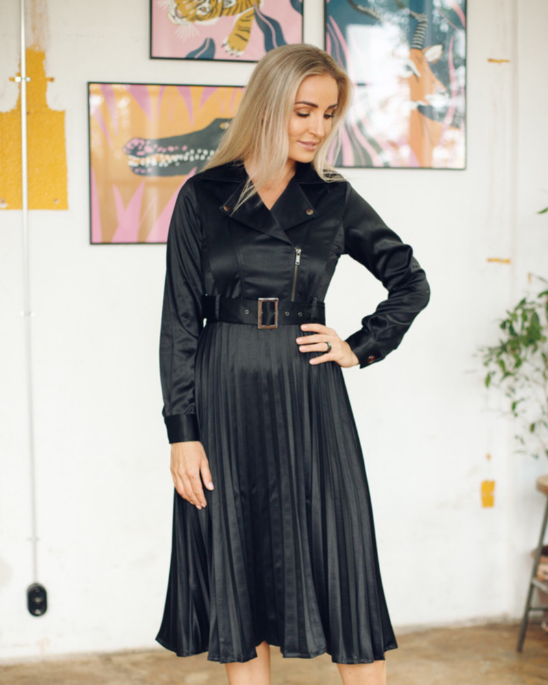 BIKER PLEATED MIDI DRESS BLACK