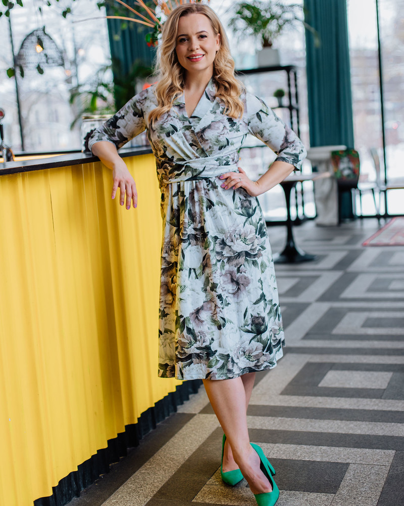 PASTEL PEONY ELEGANT MIDI DRESS