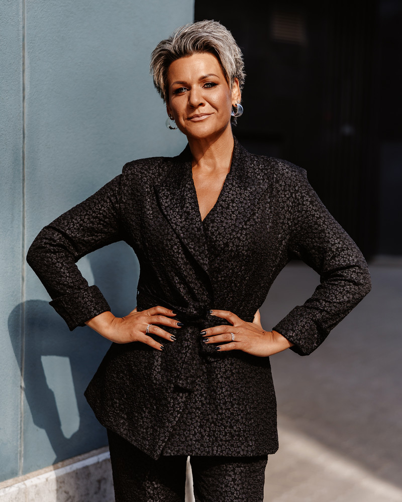 FLOWER POWER SUIT BLACK JACKET
