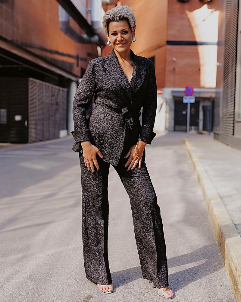 FLOWER POWER SUIT BLACK TROUSERS