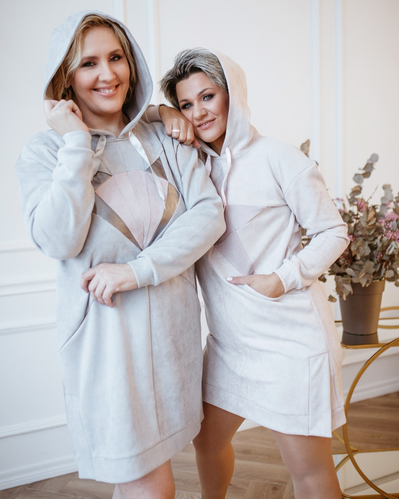 STAR HOODED SWEATER DRESS SUEDE BLUSH