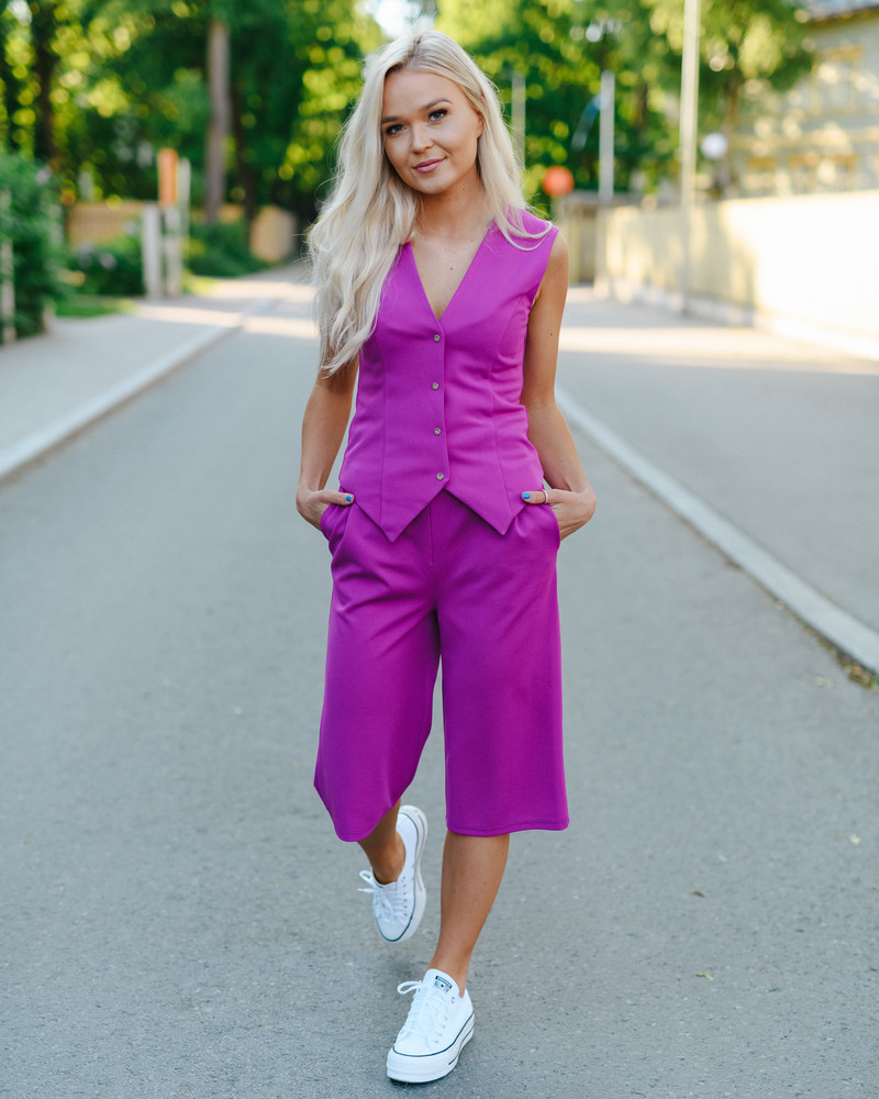 PURPLE SHORTS