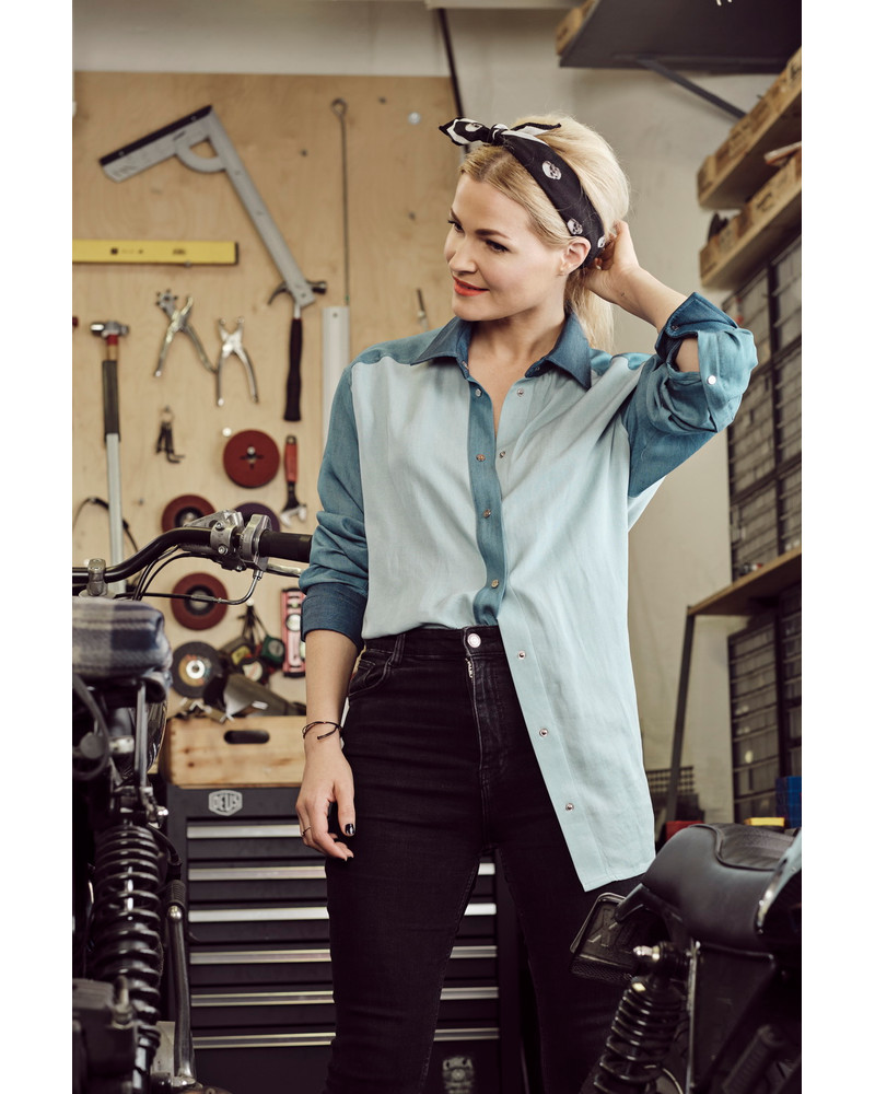 UNISEX LIGHT BLUE DENIM SHIRT
