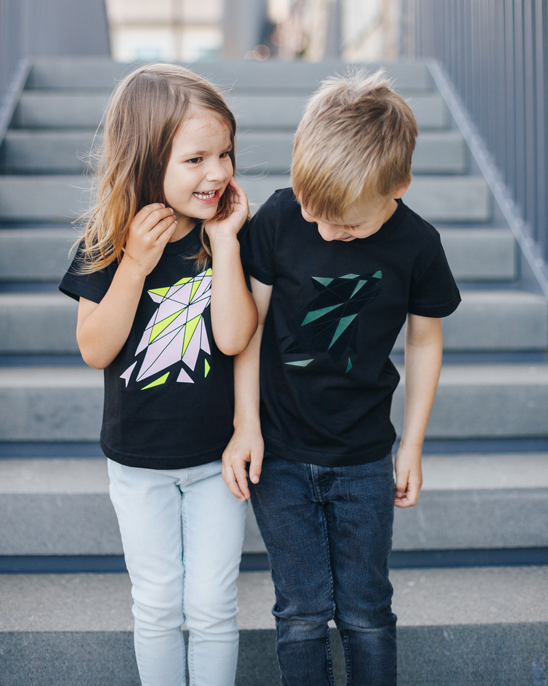 COLOR ABSTRACT WOLF KIDS T-SHIRT BLACK
