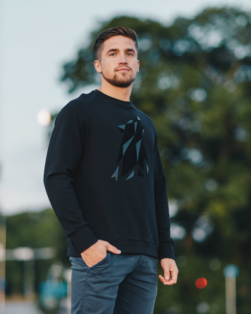 BLACK WOLF SWEATSHIRT BLACK