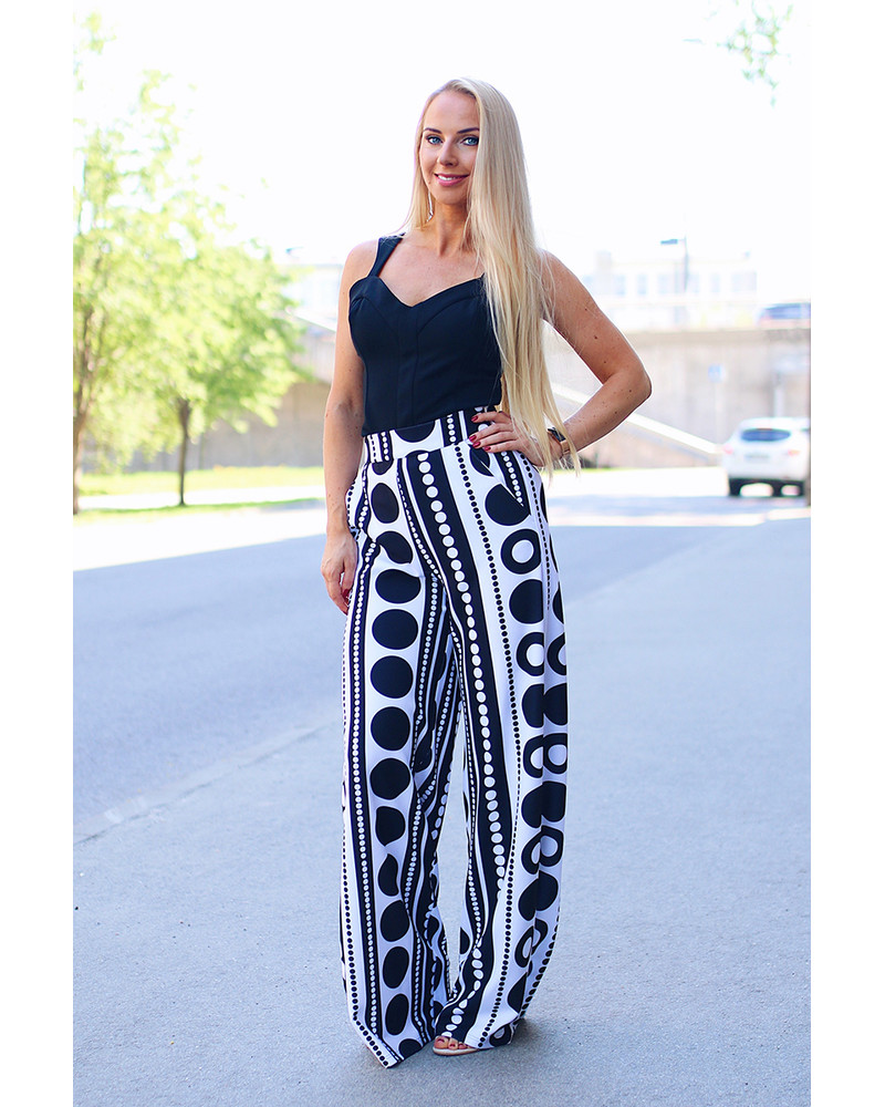 BLACK FLOWER BOMB TOP