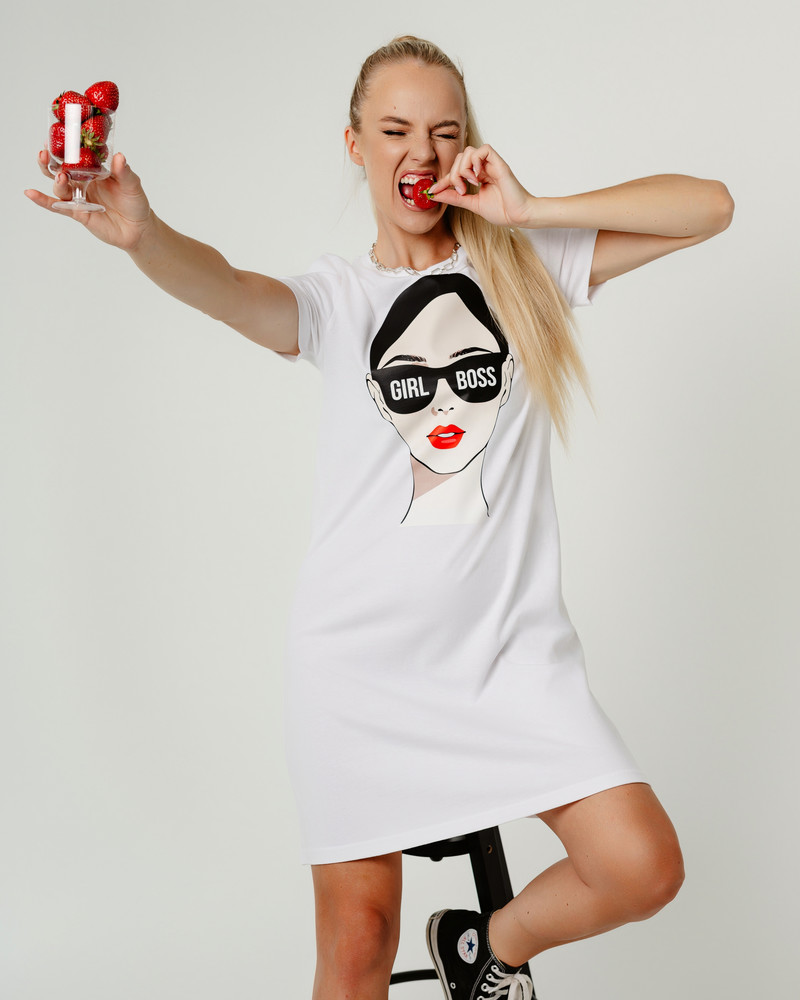 GIRL BOSS PRINT DRESS WHITE