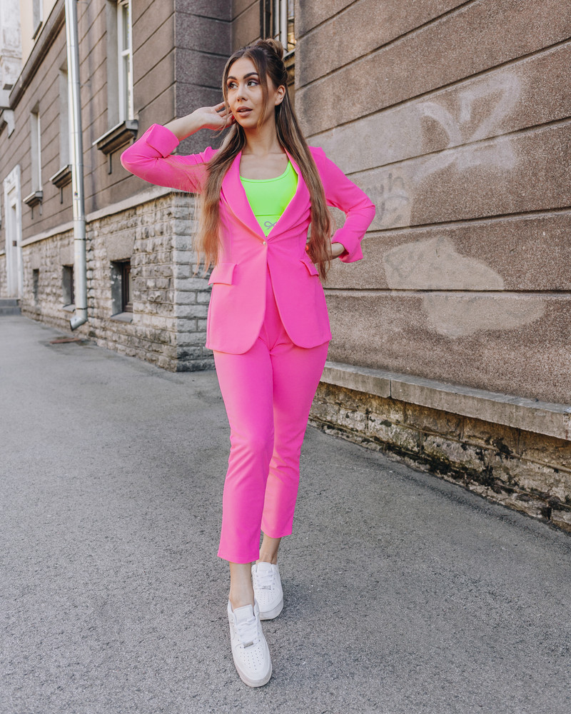 ELEGANT JACKET NEON PINK