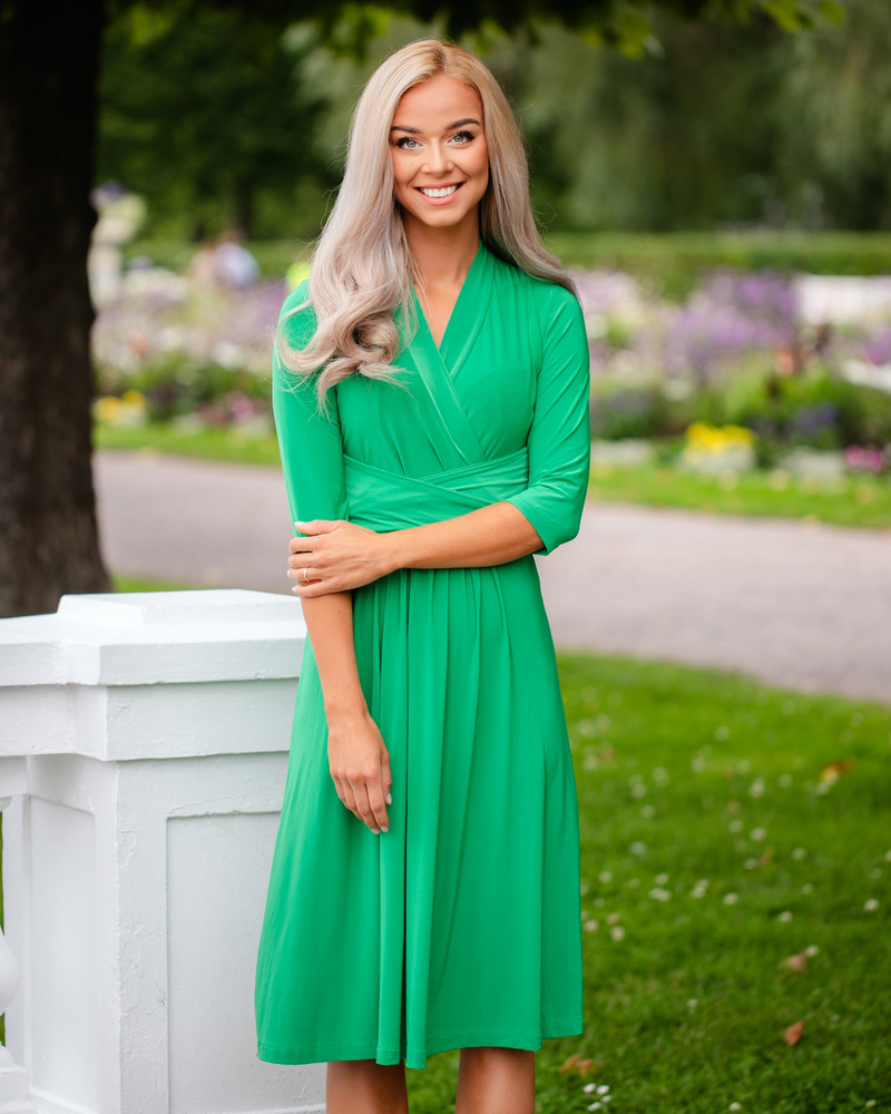 ELEGANT MIDI DRESS GREEN THIN