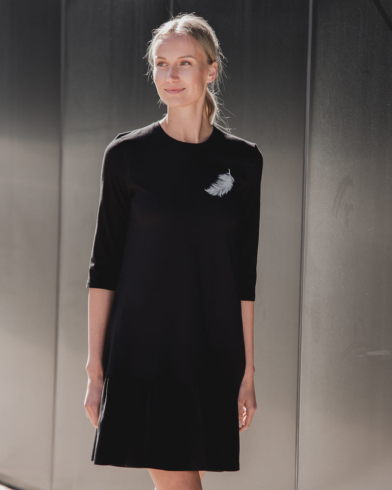 ANGEL PRINT FRILL DRESS BLACK