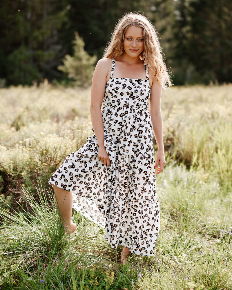 DAISY KNOT MIDI DRESS WHITE