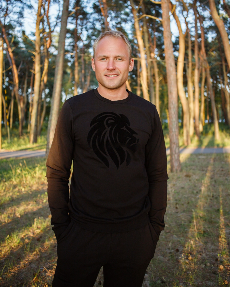 EESTI LÕVI SWEATSHIRT BLACK