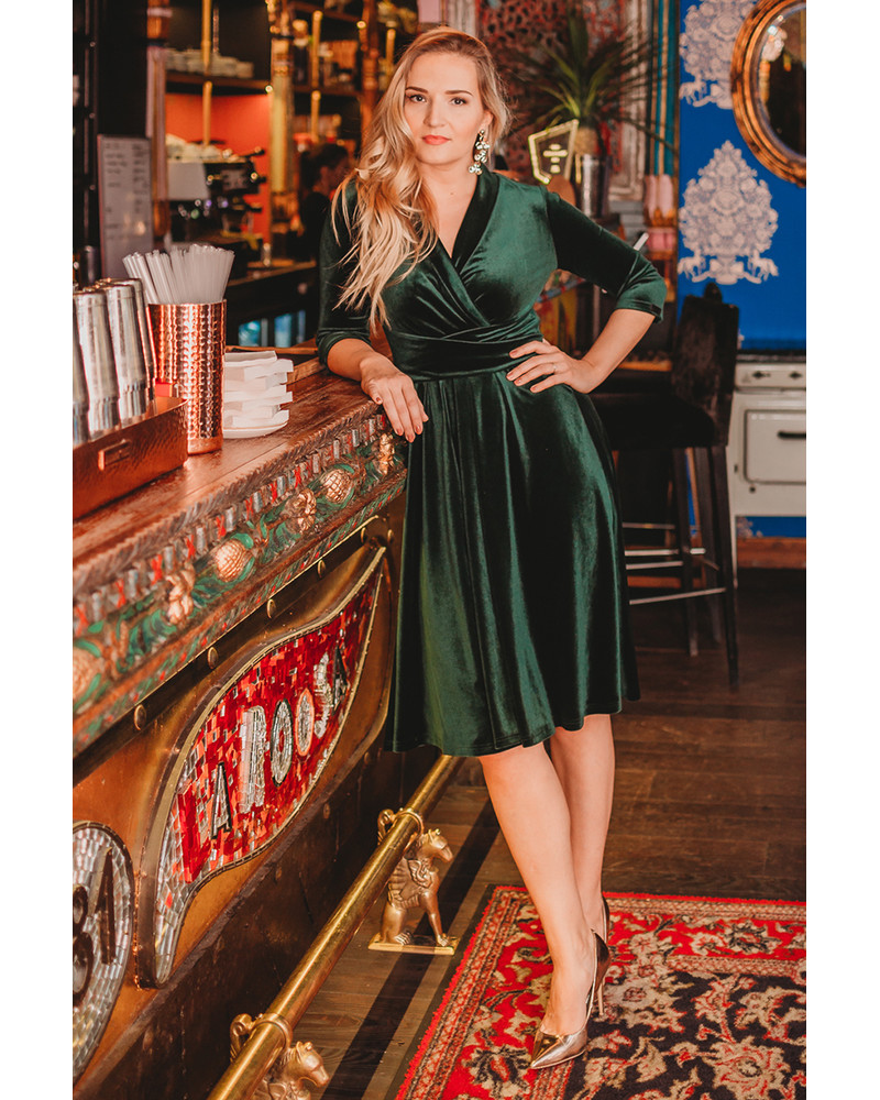 ELEGANT VELVET MIDI DRESS GREEN