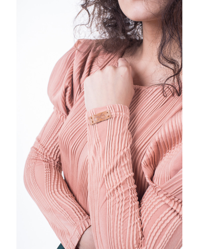 APRICOT ROSE SLEEVE SHIRT
