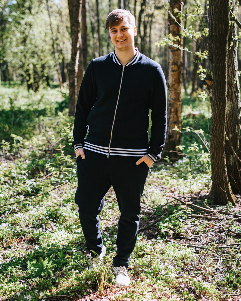 STRIPE  ZIPPER BOMBER FOR HIM BLACK