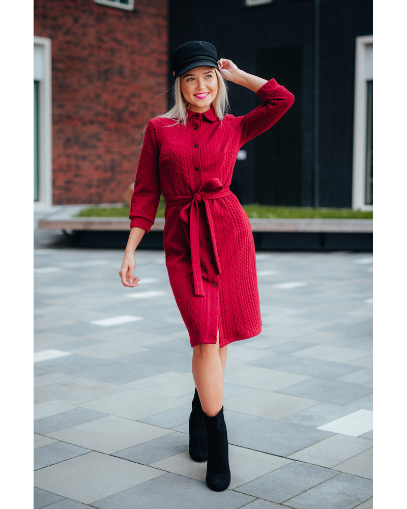 RED BOYFRIEND KNIT DRESS