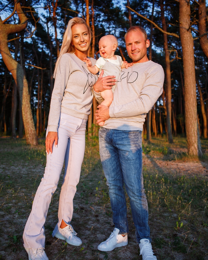 MOM SWEATSHIRT LIGHT GREY