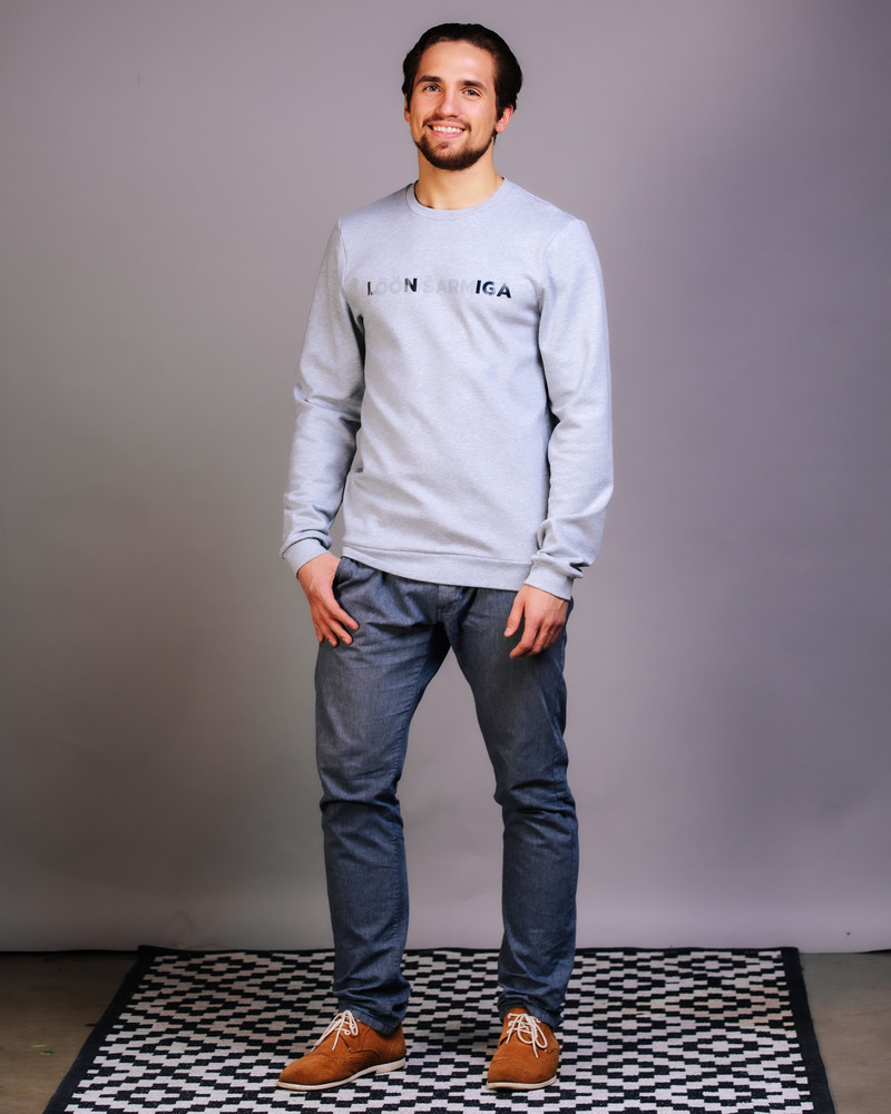 LÖÖN ŠARMIGA PRINT SWEATSHIRT GREY