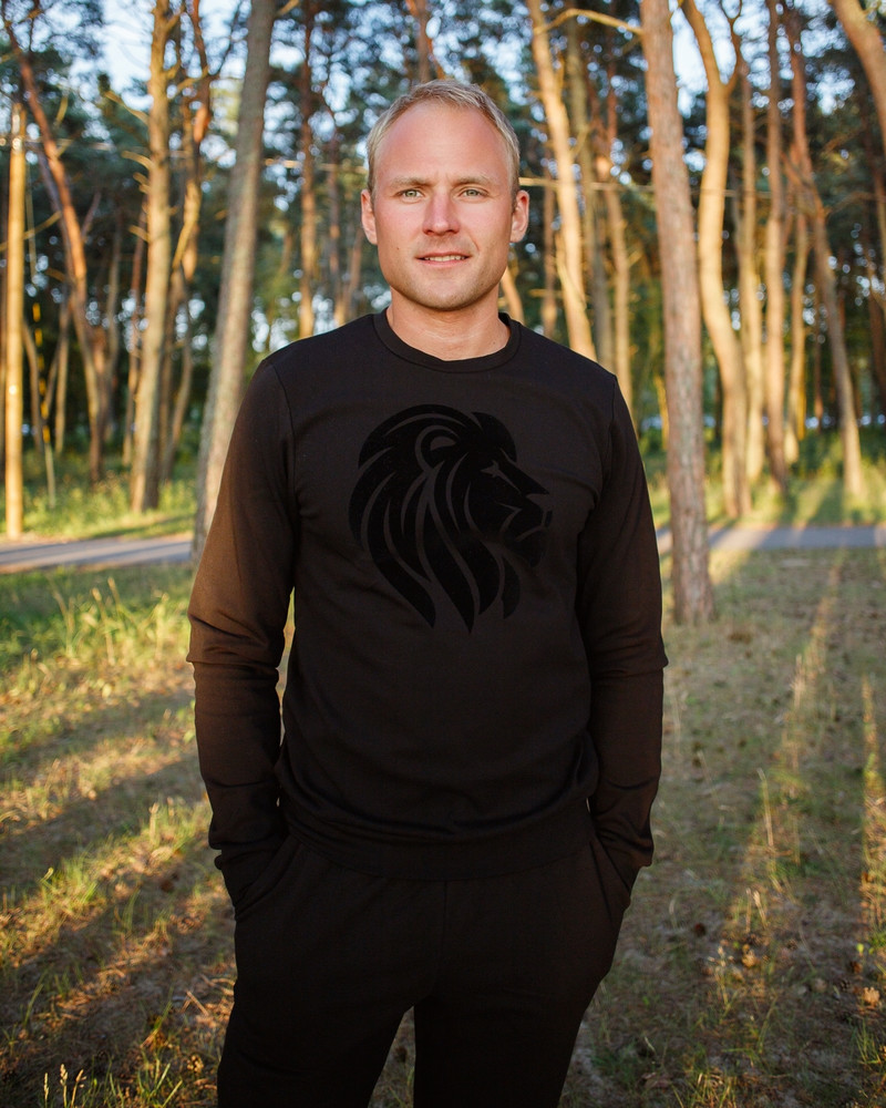 EESTI LÕVI SWEATSHIRT BLACK