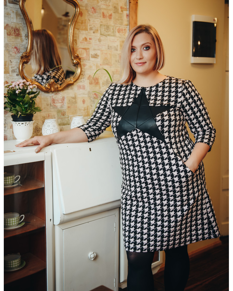 Pepita Star dress