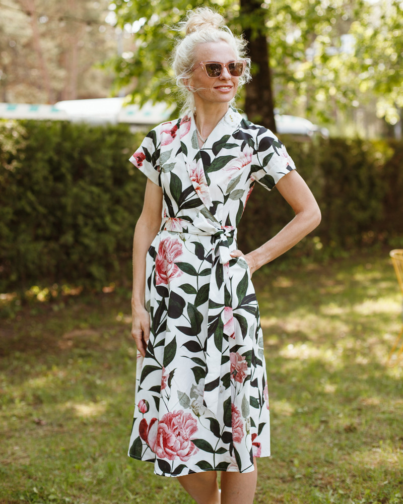 SUMMER MOON MOON MIDI DRESS PINK PEONY WHITE