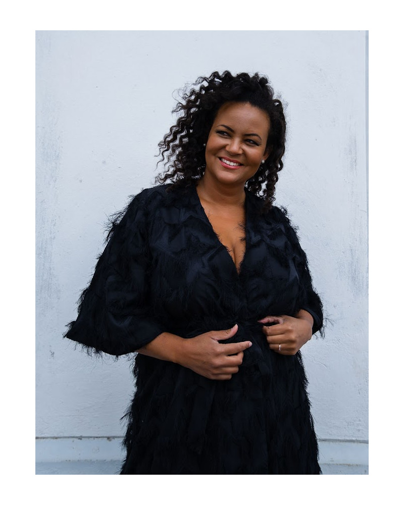 KIMONO FRINGE PLUS DRESS BLACK