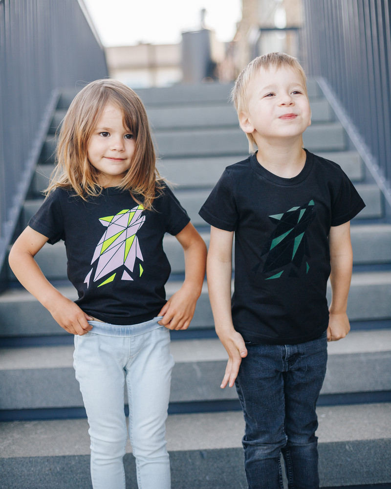 ABSTRACT WOLF KIDS T-SHIRT BLACK