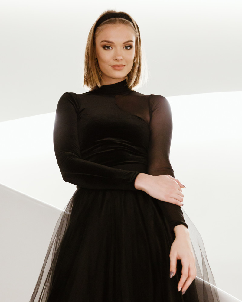 VELVET MESH CURVED PULLOVER BLACK