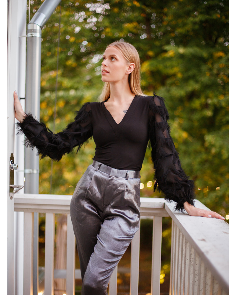 FRINGE LONG SLEEVES V-NECK SHIRT BLACK