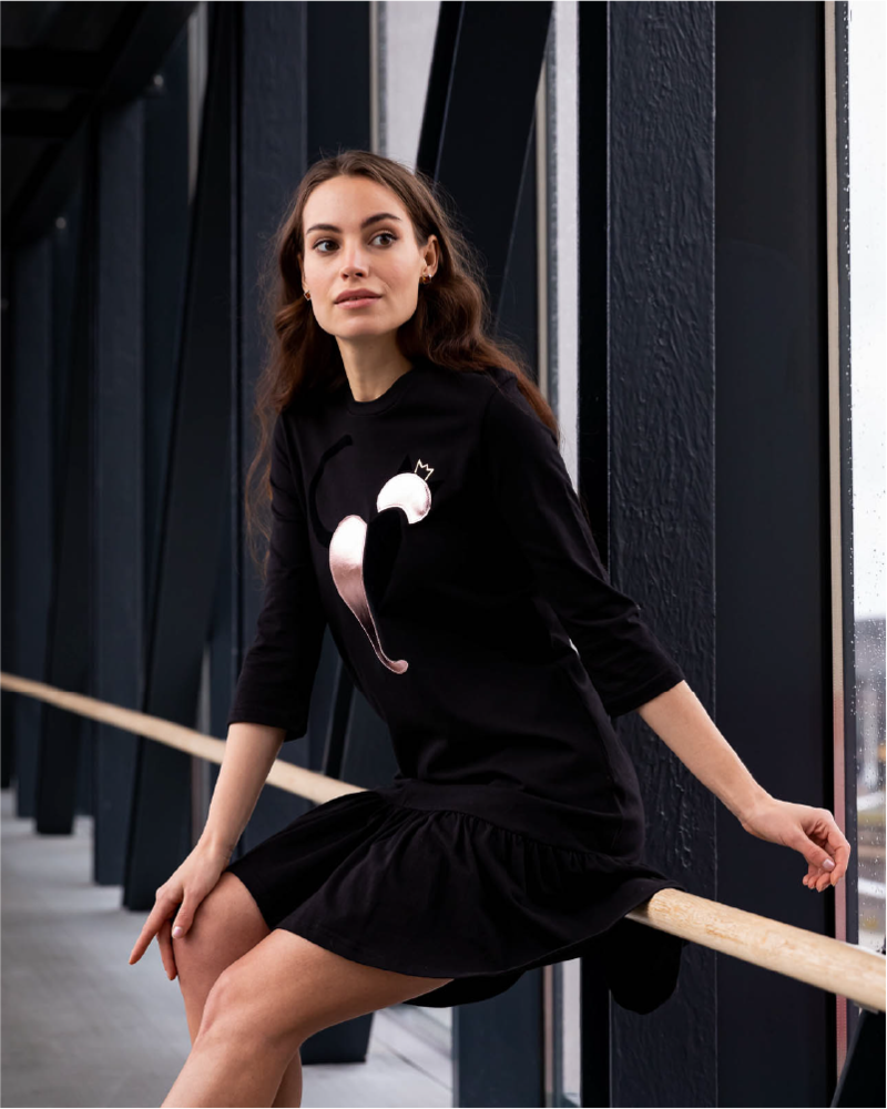 METALLIC QUEEN HEARTCAT FRILL DRESS BLACK