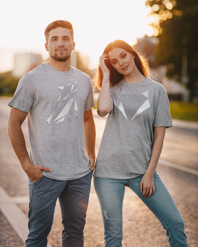 SILVER WOLF UNISEX T-SHIRT LIGHT GREY
