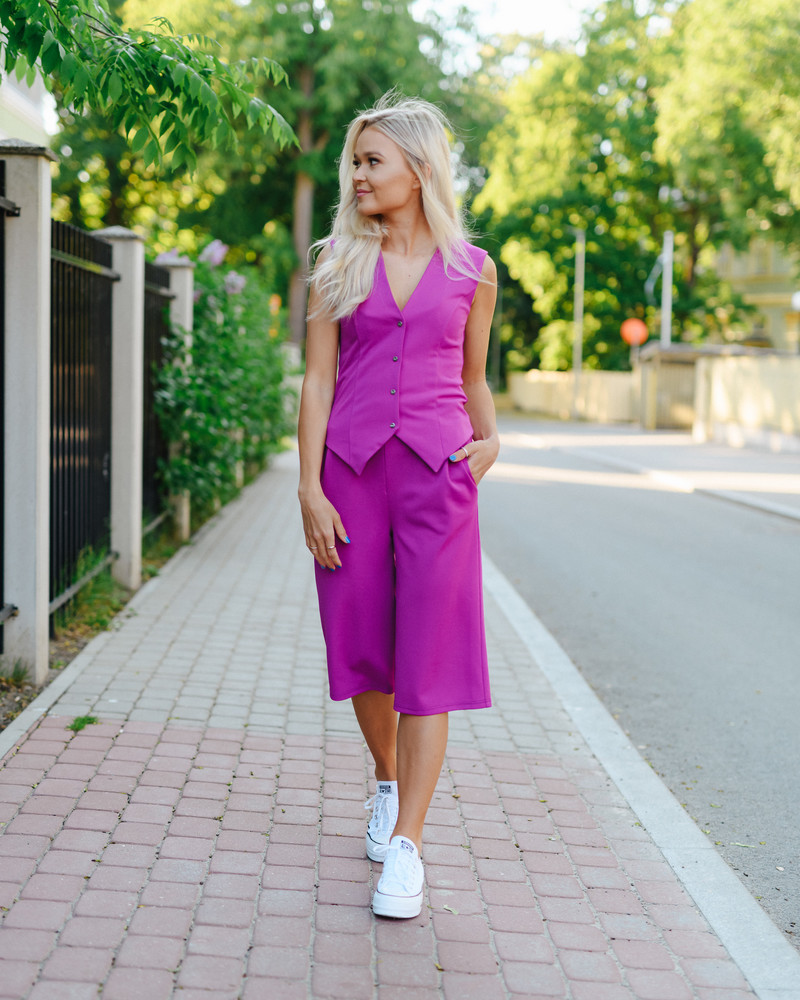 PURPLE SHORTS