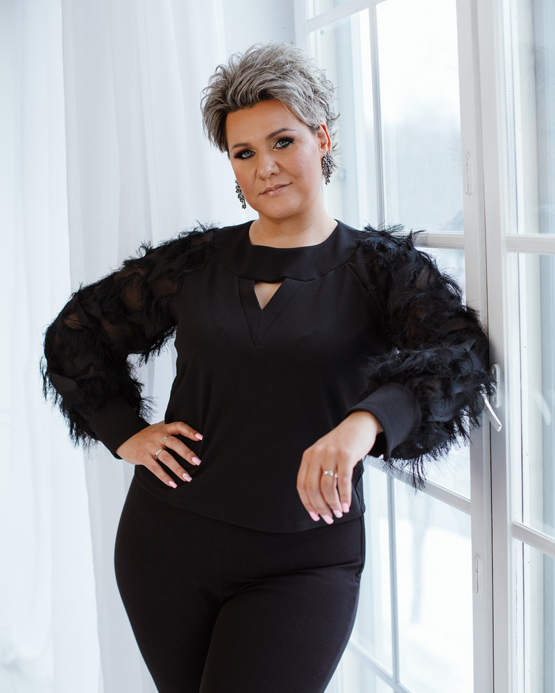 GALAXY FRINGE BLOUSE BLACK