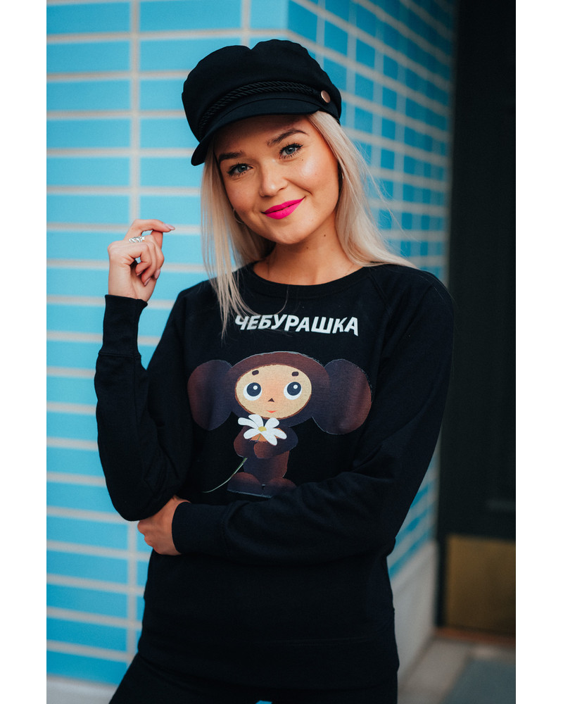 TŠEBURAŠKA BLACK SWEATER
