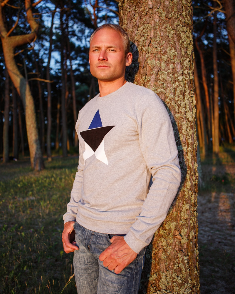 ESTONIAN STAR SWEATSHIRT LIGHT GREY