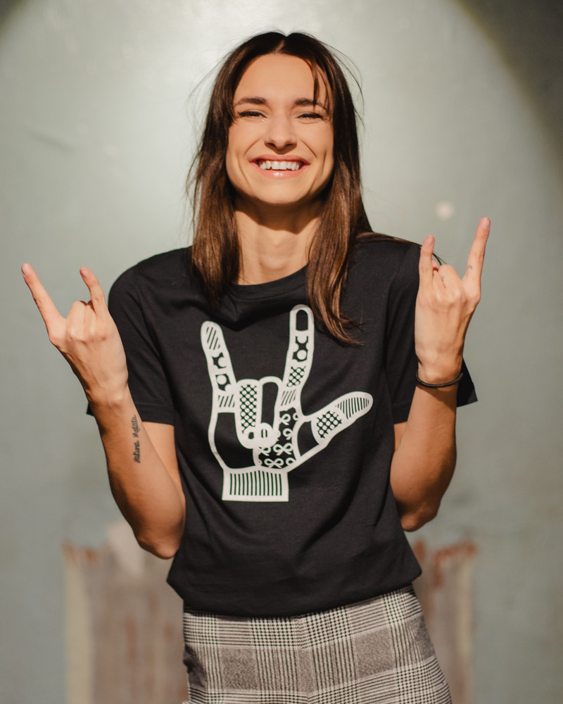 ROCK ON UNISEX T-SHIRT BLACK