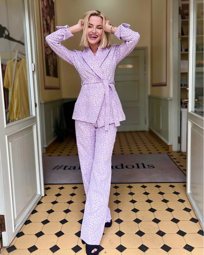 FLOWER POWER SUIT LILAC TROUSERS
