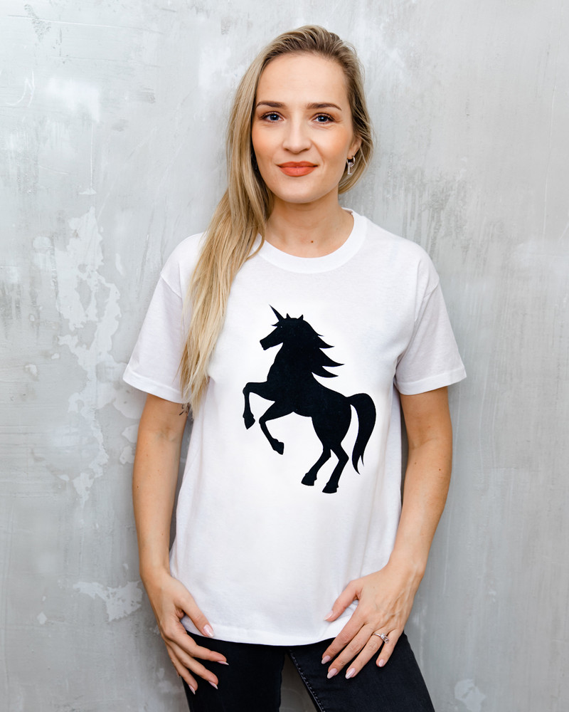BLACK UNICORN OVERSIZE T-SHIRT WHITE