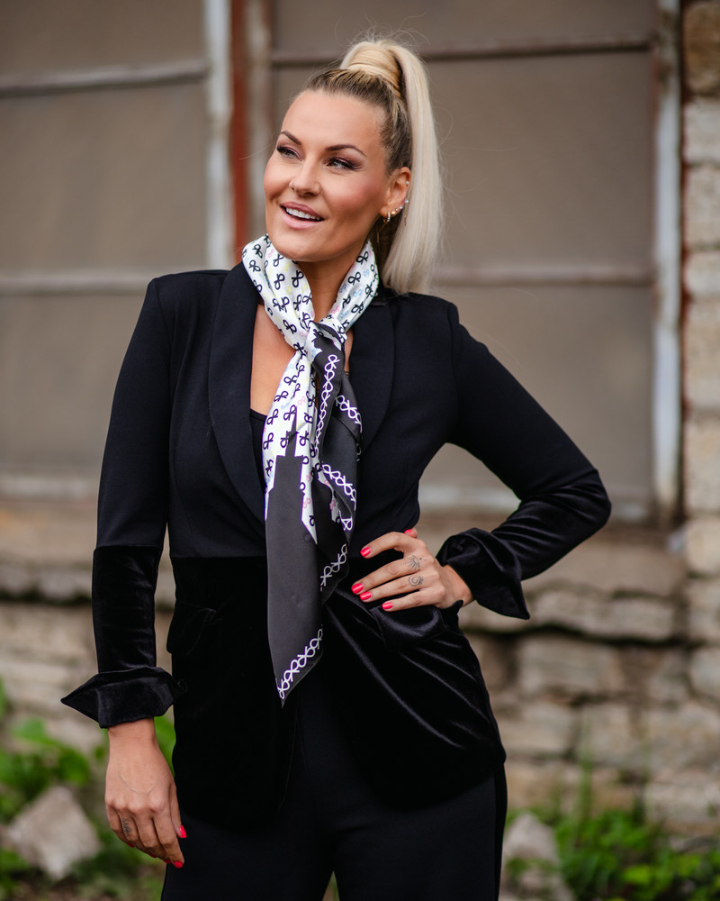 TD BIG BOW SILKY SCARF