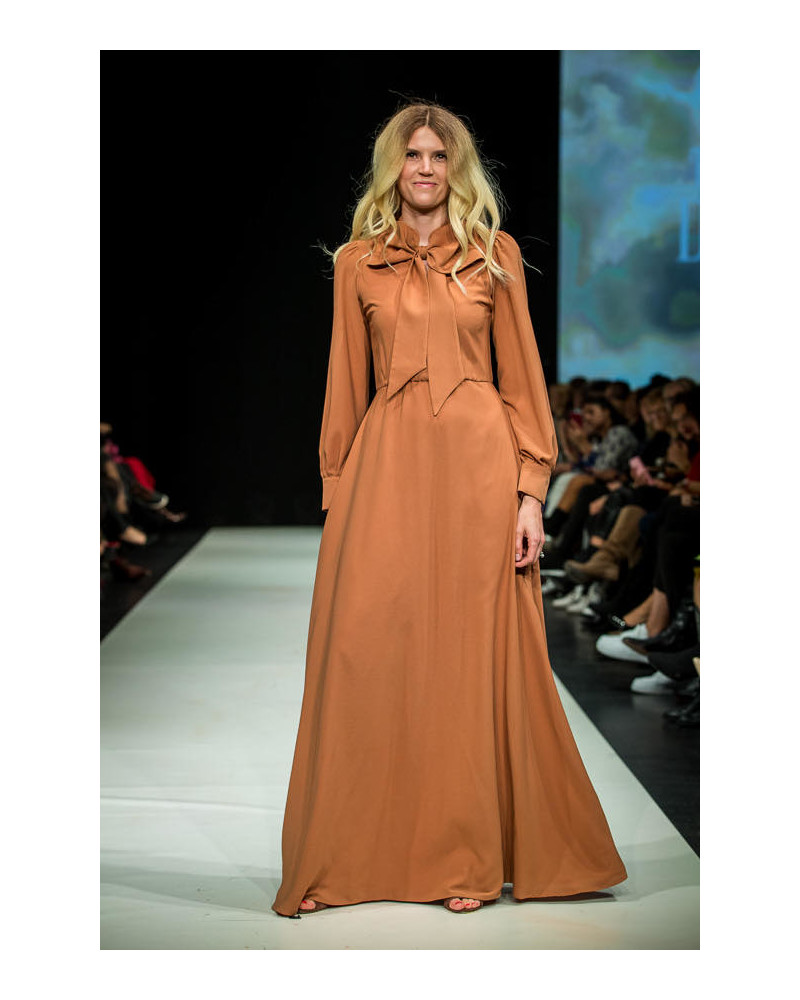 BIG BOW MAXI DRESS CAMEL