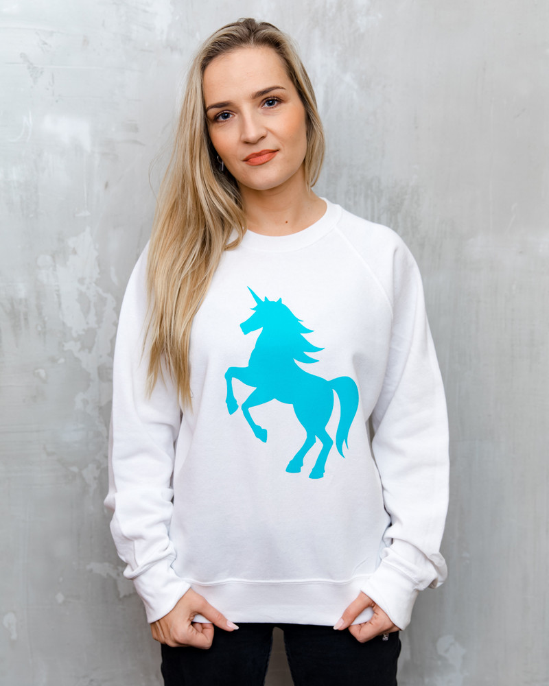 BLUE UNICORN UNISEX PRINT SWEATER