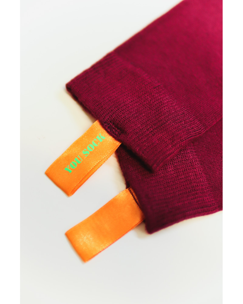 BORDEAUX HENSUGUSTA SIGNATURE SOCKS