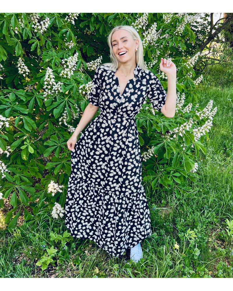 SUMMER COMET MAXI DRESS DAISY BLACK