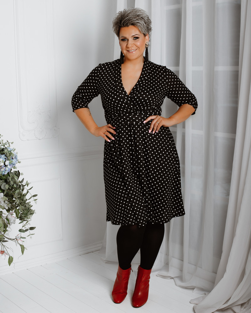 ELEGANT POLKA DOT DRESS BLACK